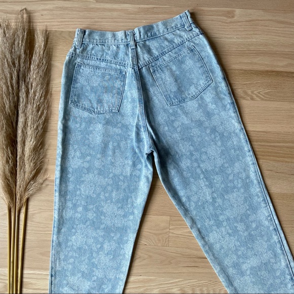 Vintage Memphis Floral Mom fit jeans - Picture 7 of 10